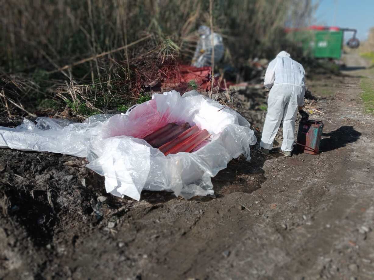 Milazzo (ME) - Lavori di sistemazione nel torrente Mela e bonifica rifiuti abbandonati