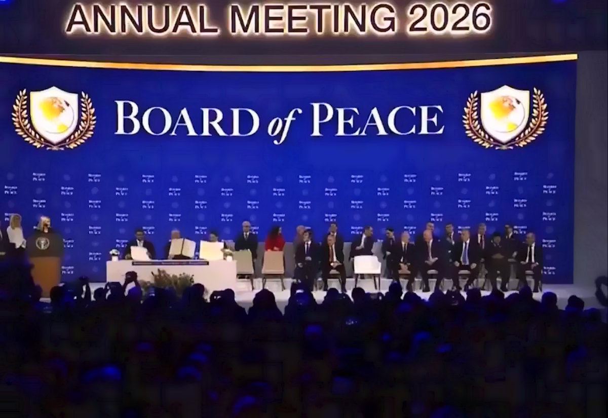 Davos, Trump lancia il “Board of Peace”: l'ennesima follia di Donald Trump