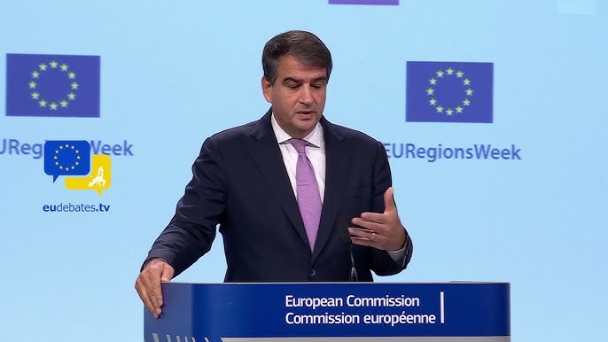 Raffaele Fitto presenta la strategia right to stay