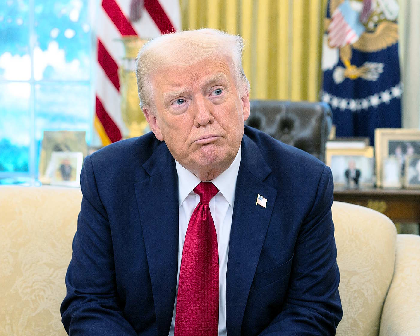 Trump fa marcia indietro sul pedaggio dello Stretto di Hormuz: niente tassa del 20%, ma investimenti dei Paesi del Golfo negli Stati Uniti